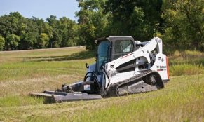 Гусеничный мини-погрузчик Bobcat T750