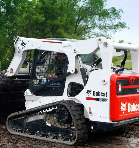Мини-погрузчик BOBCAT T650