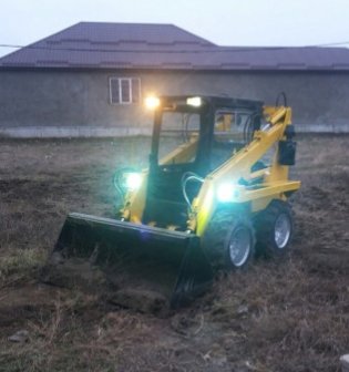 Мини погрузчик от собственника