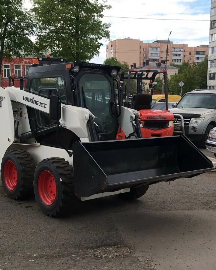 Мини- погрузчик Bobcat аренда