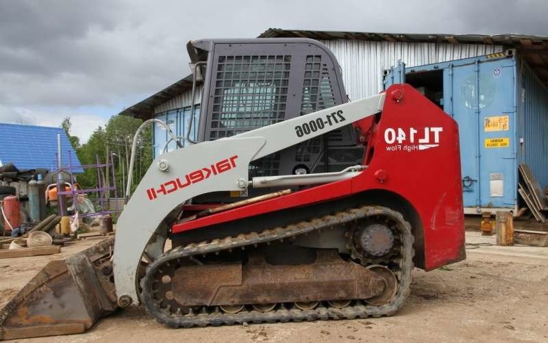 Аренда мини погрузчика TAKEUCHI TL-140 выгодно
