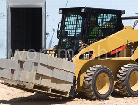Аренда мини-погрузчика Caterpillar 242B3 не дорого