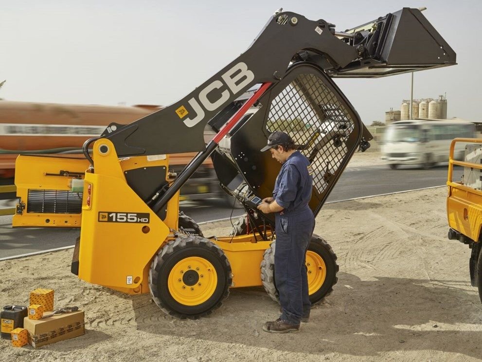 Прокат мини-погрузчика JCB 155 не дорого