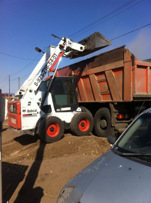 Bobcat s630 бобкат, бобкет, бобкэт мини погрузчик