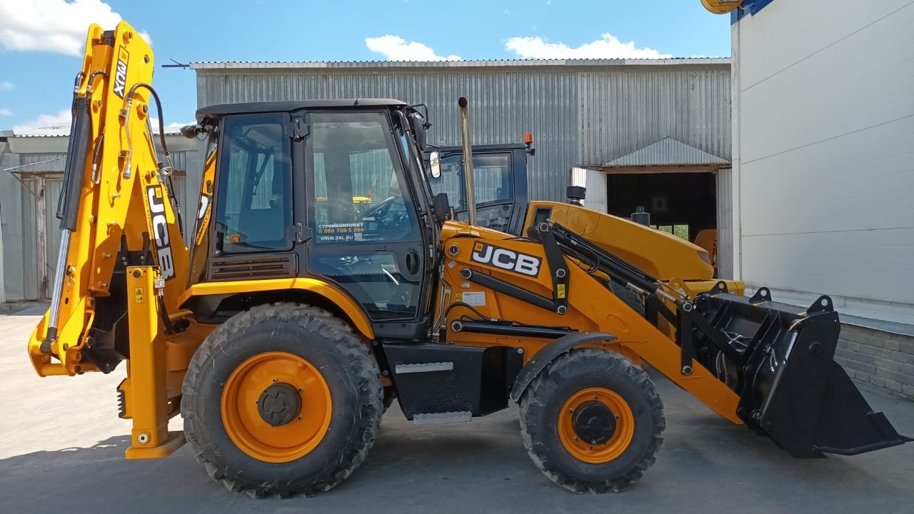Аренда экскаватора-погрузчика JCB 3СХ с экипажем