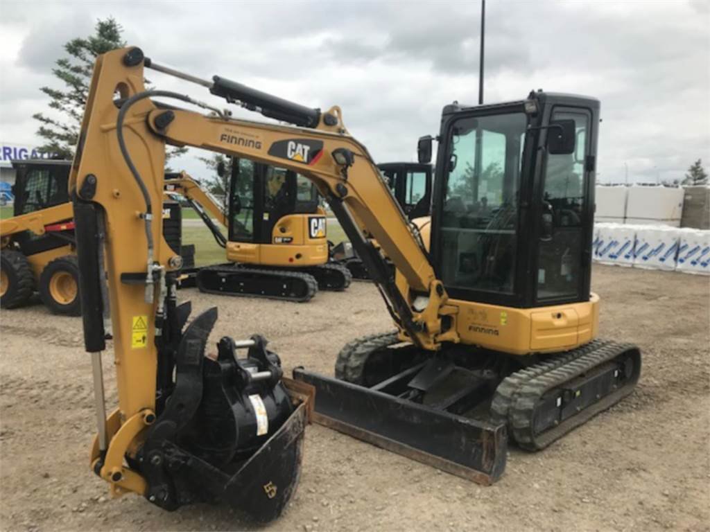 Мини - экскаватор CAT 303. 5E CR в аренду