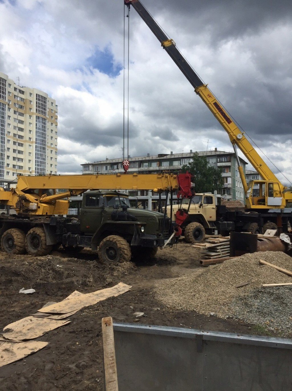 Аренда автокрана 16-25 тонн