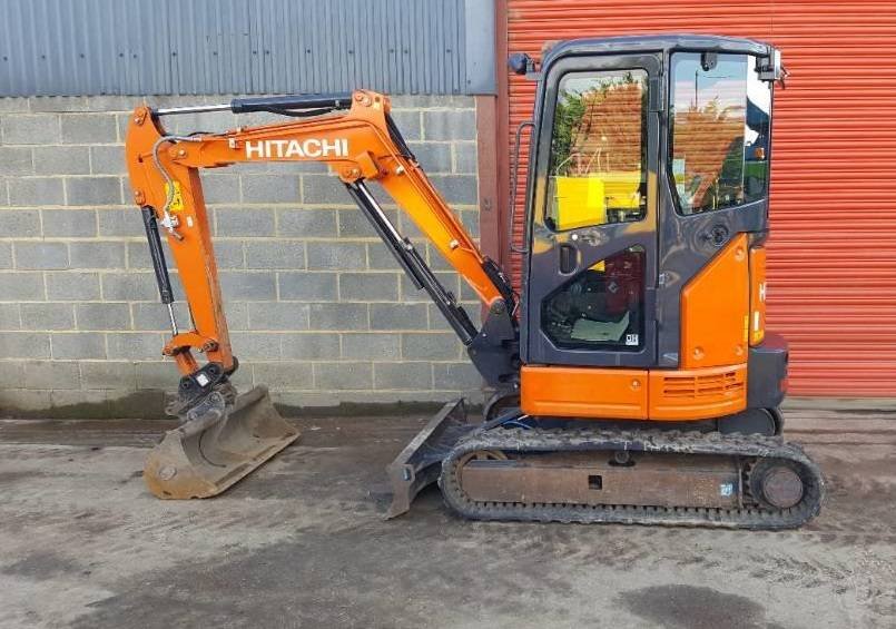 Мини-экскаватор hitachi zx26u в аренду