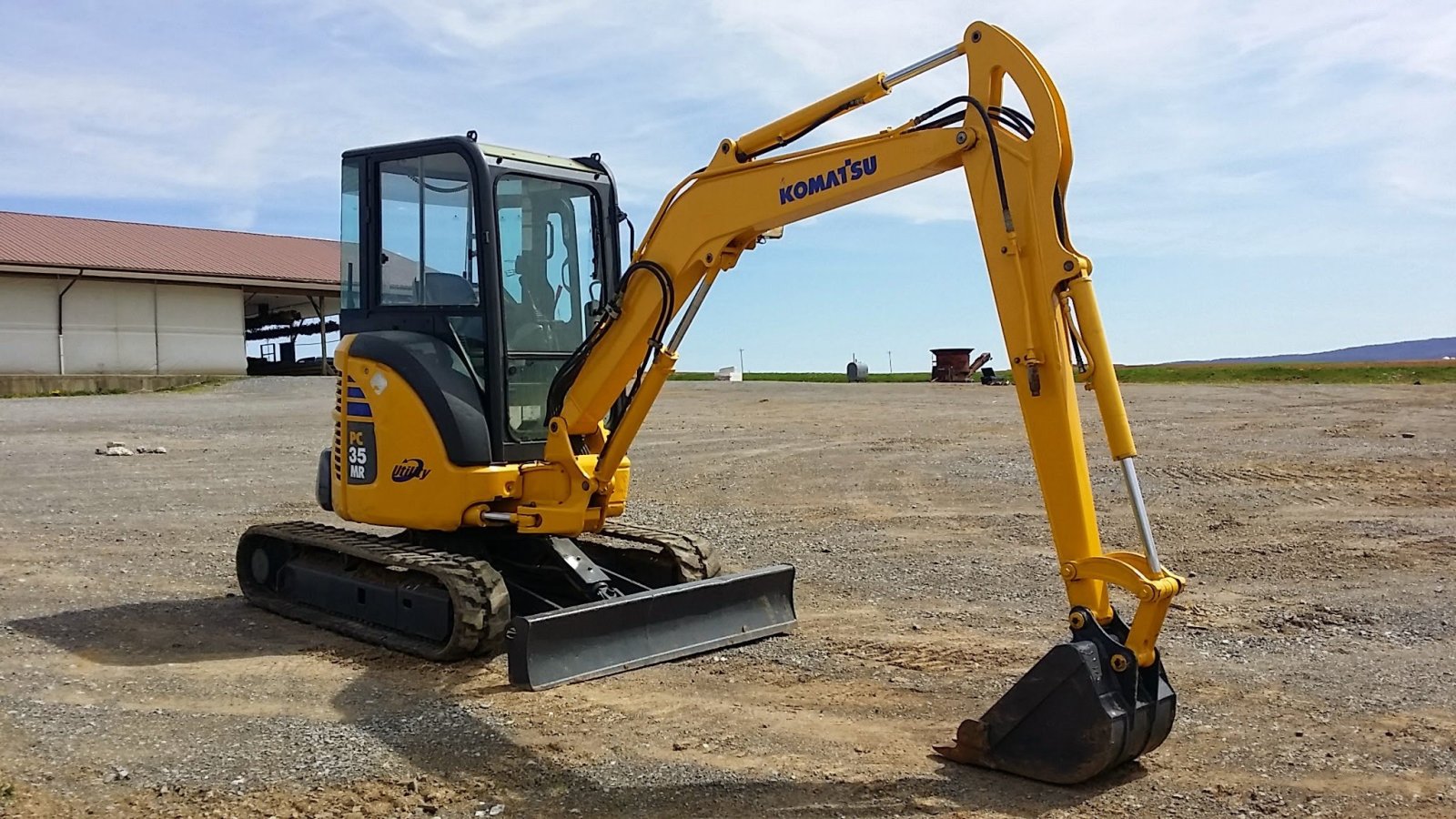 Аренда мини-экскаватора KOMATSU pc 35 mr-2