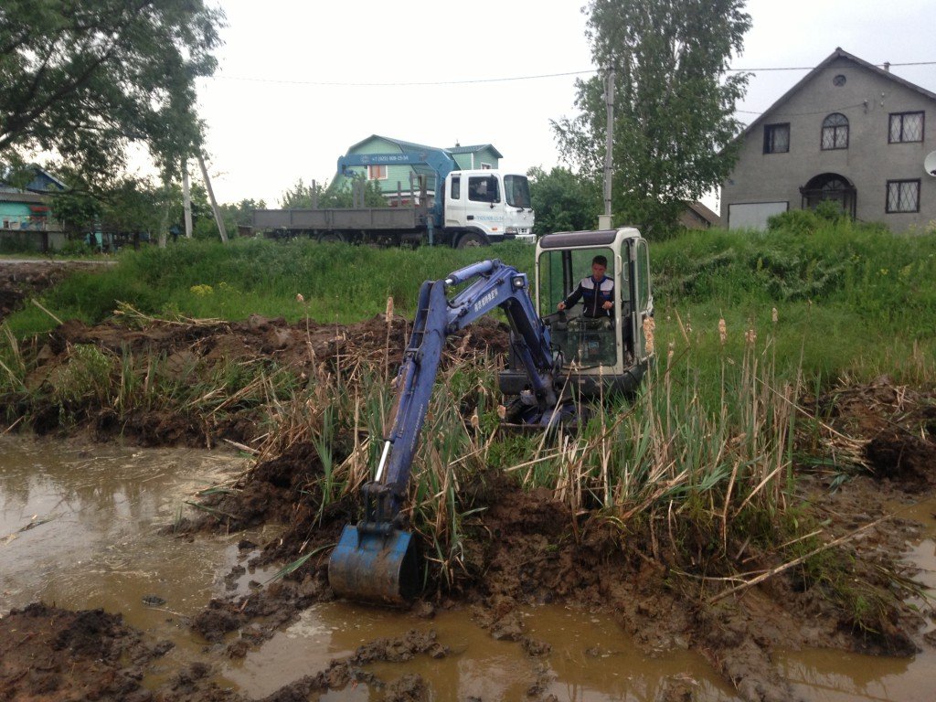 Миниэкскаватор полноповоротный Mitsubishi