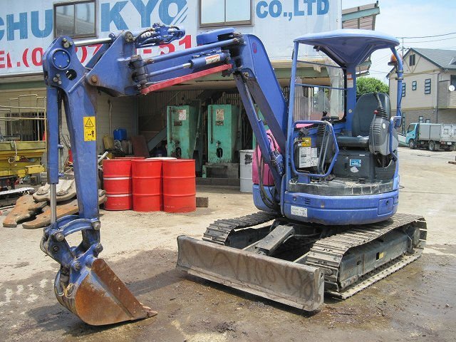 Komatsu PC30 UU3