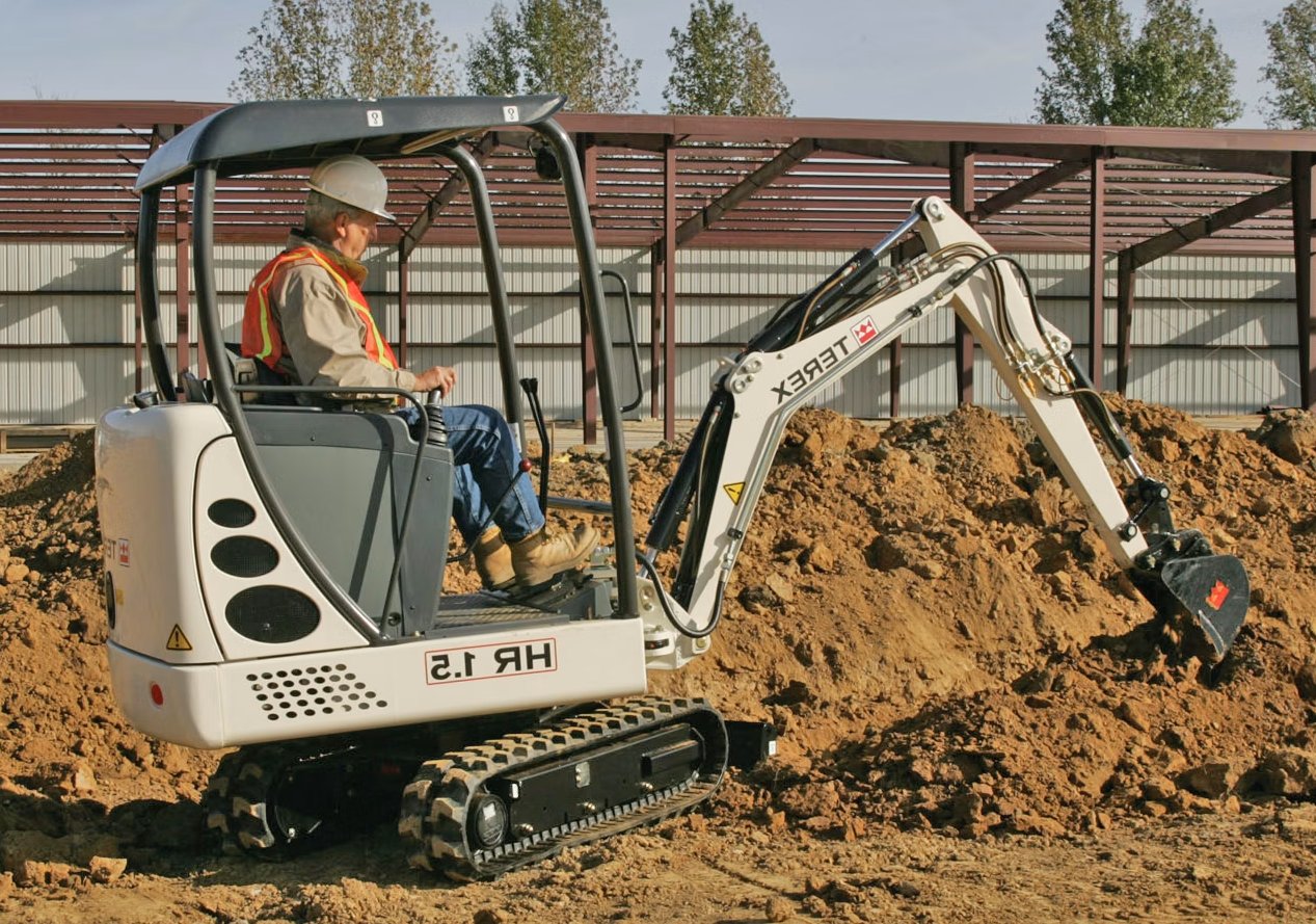 Мини-экскаватор Terex HR 1. 6