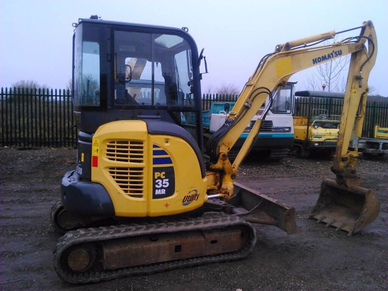 Аренда и услуги мини экскаватора Kubota KX019-4