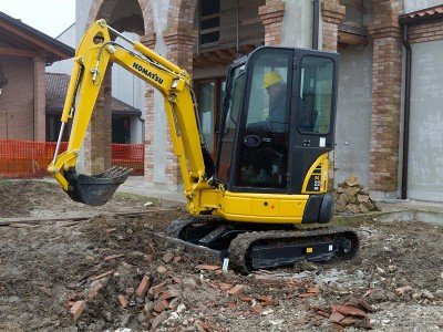Услуги миниэкскаватора от собственника