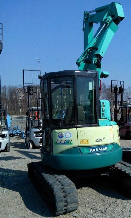 Экскаватор земляные работы