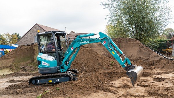 Аренда мини экскаватора BOBCAT