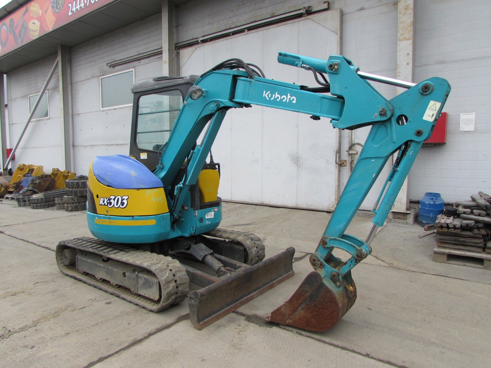 Услуга гусеничного мини-экскаватора Kubota RX-303