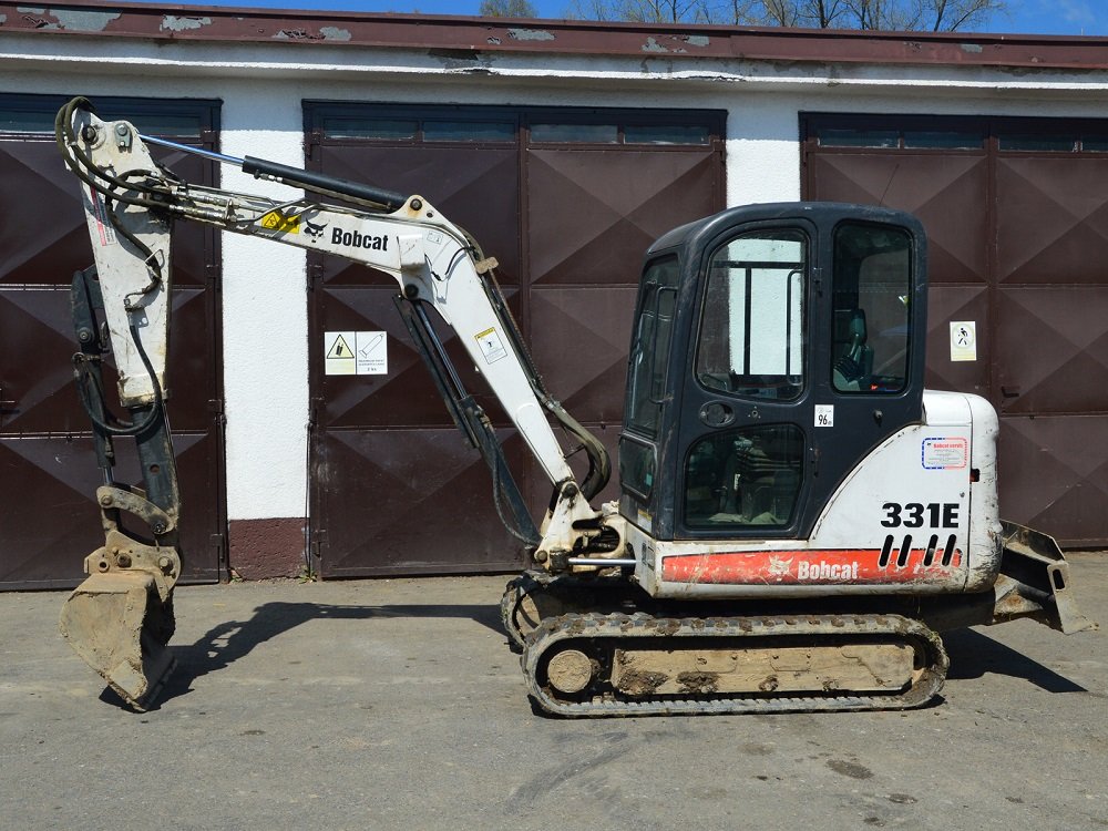 Мини экскаватор Bobcat 331E в аренду недорого