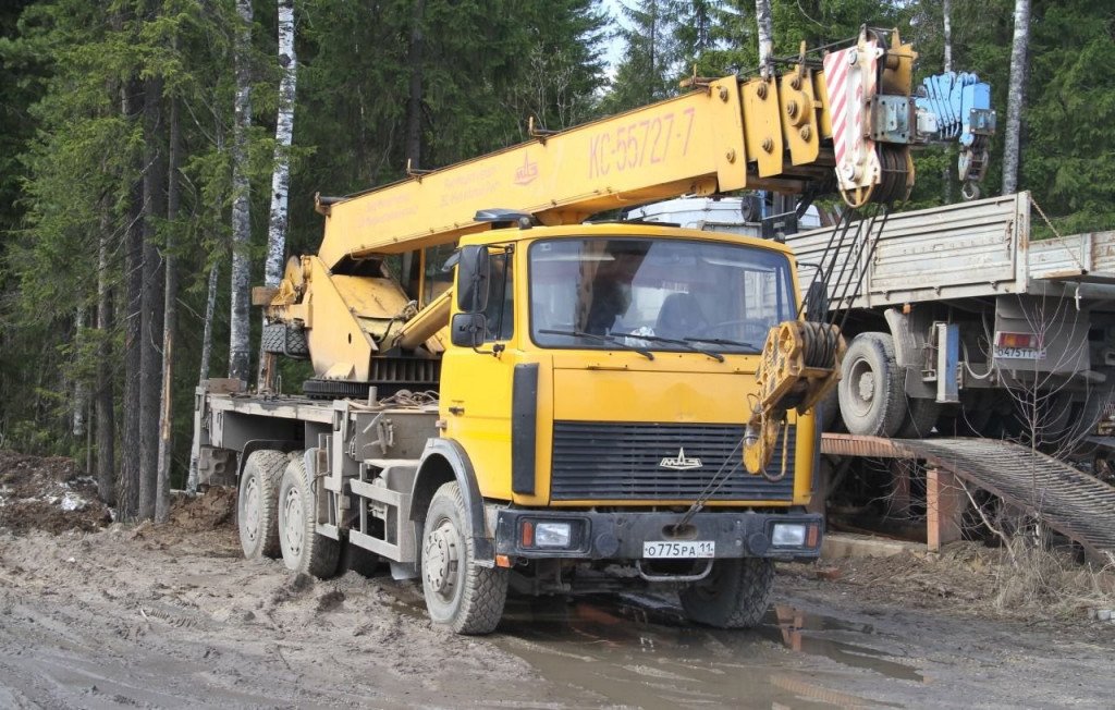 Автокран МАЗ от собственника