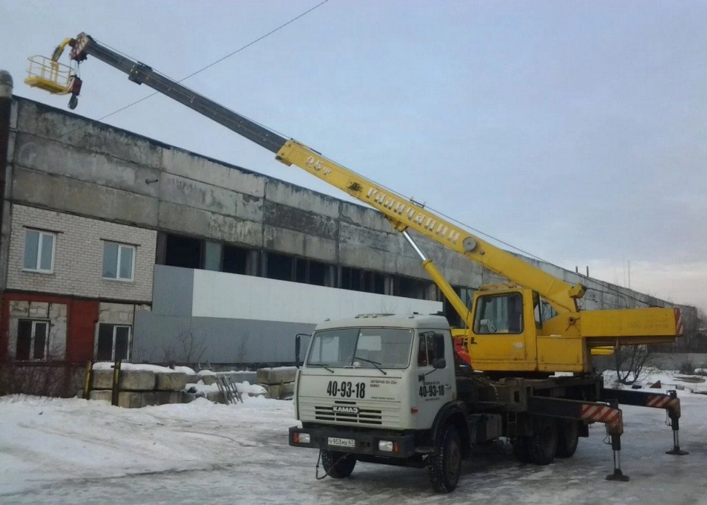 Автокран Галичанин 25т 21. 7 м