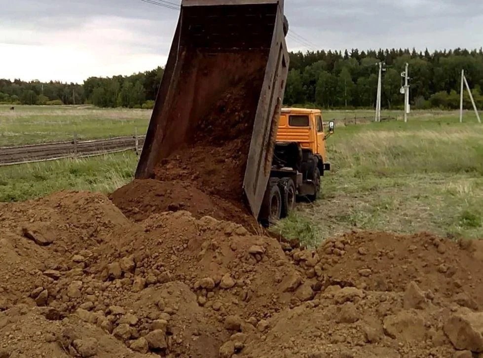 Перевозка любого грунта и также привоз
