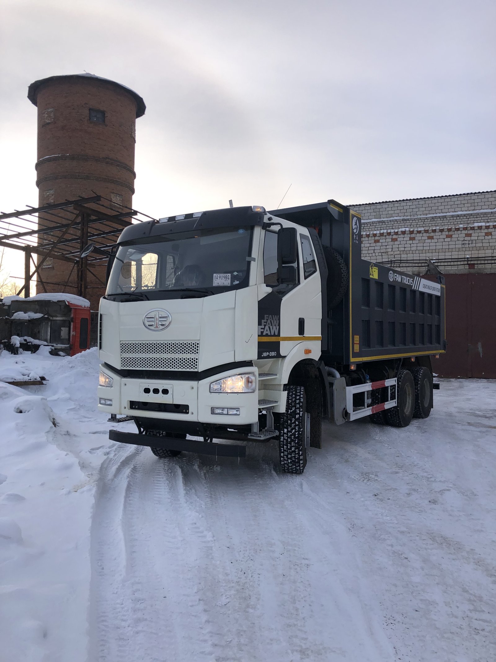 Аренда самосвала. перевозка 18 кубов, 25 тонн