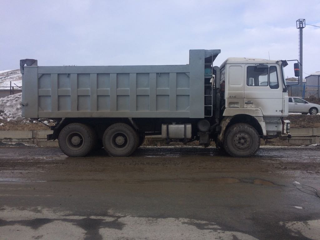 Услуги самосвалов SHAKMAN г / п 25 тонн
