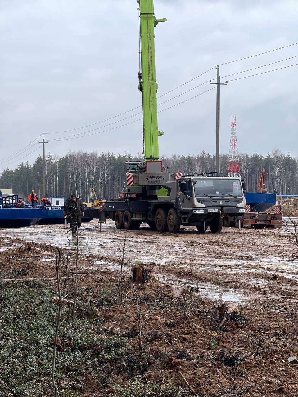 Услуги автокрана 50 - 60 тонн со стрелой 46 м