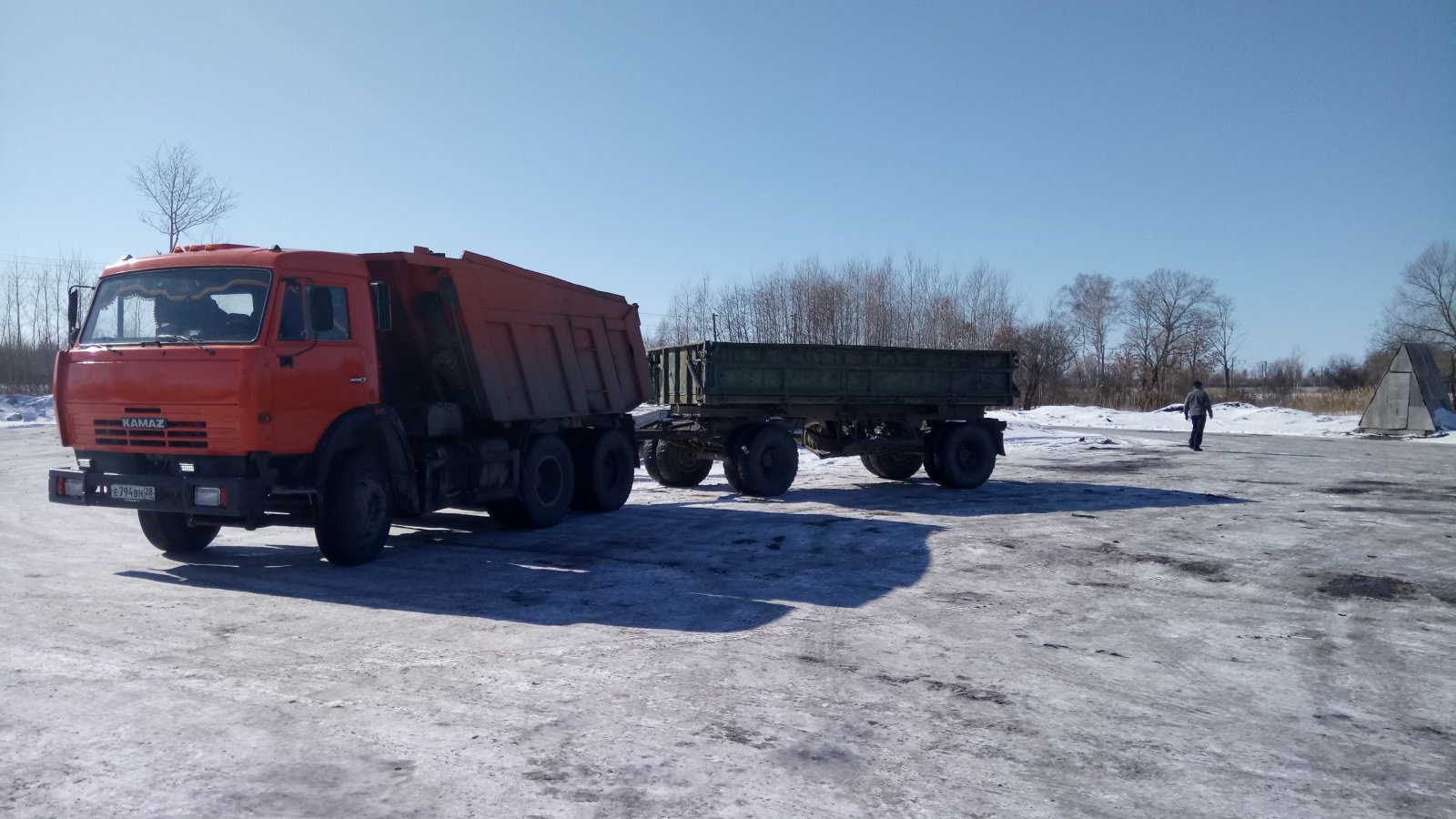 Услуги самосвала Камаз 65115 с экипажем для сыпучих грузов
