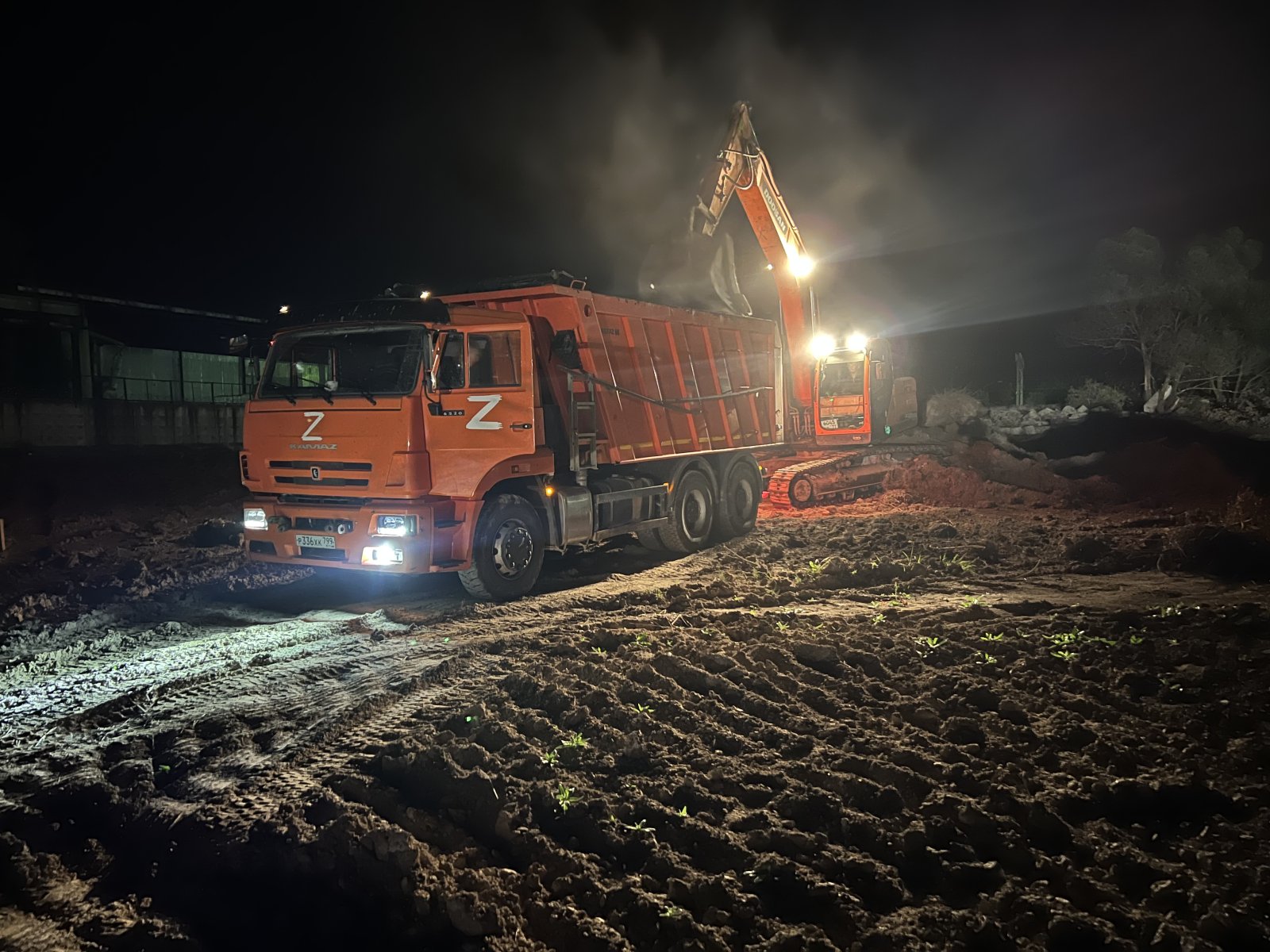 Аренда самосвалов 20 кубов, 45 тонн