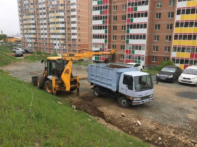 Аренда: Самосвалы в Валентин