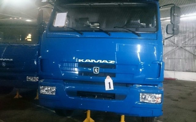 Камаз самосвал 6520