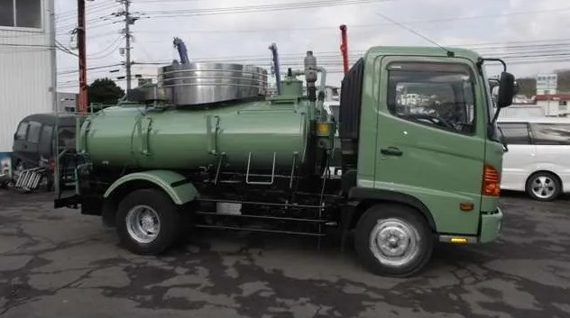 Откачка ассенизатором Хино до 6 кубов