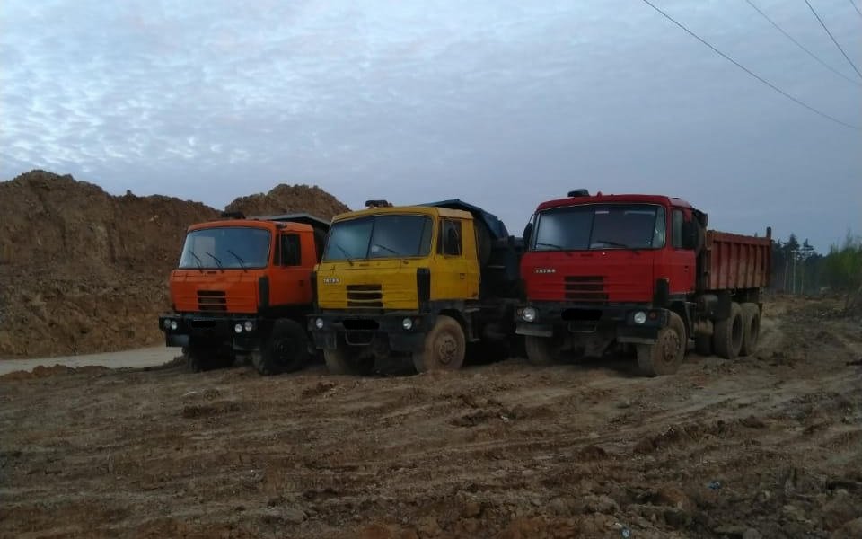 Самосвалы вездеходы 15 кубов. Перевозка 25 тонн