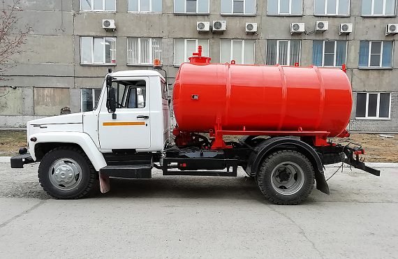 Ассенизатором Газ 3309 выкачка ям, туалетов