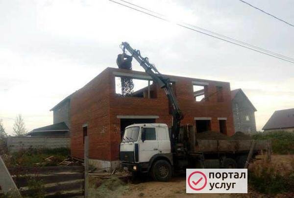 Самосвал с грейфером