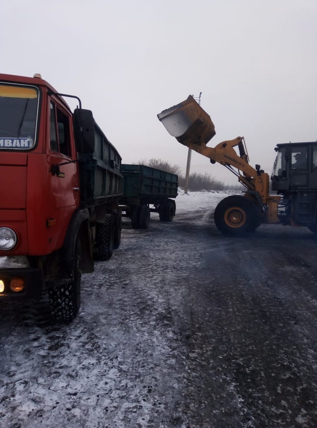 Грузоперевозки КАМАЗ, самосвалы от 10 до 30 тн
