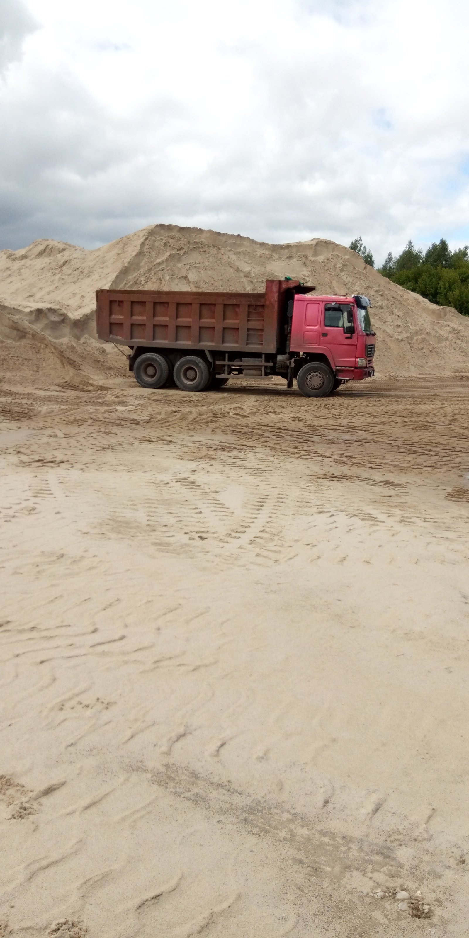 Услуги самосвала 30 тонн