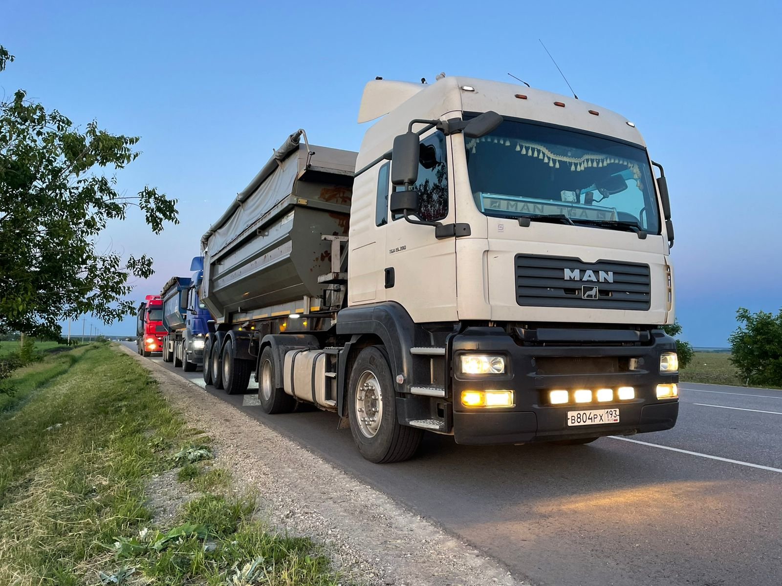 Грузоперевозки, тонар самосвальный 30 кубов, 40 тн