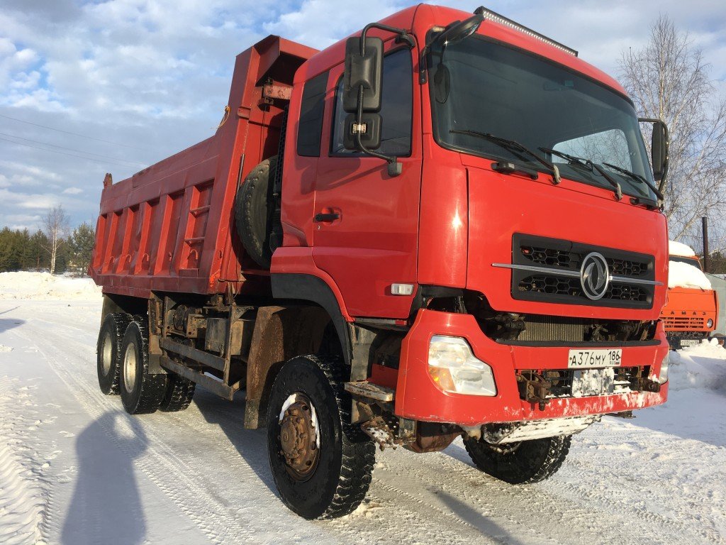 Самосвал вездеход 20 тонн. Песок, щебень