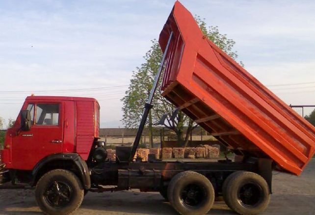 Услуги самосвала. Аренда спецтехники