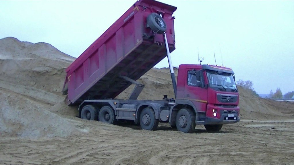 Самосвалы 25-35 тонн