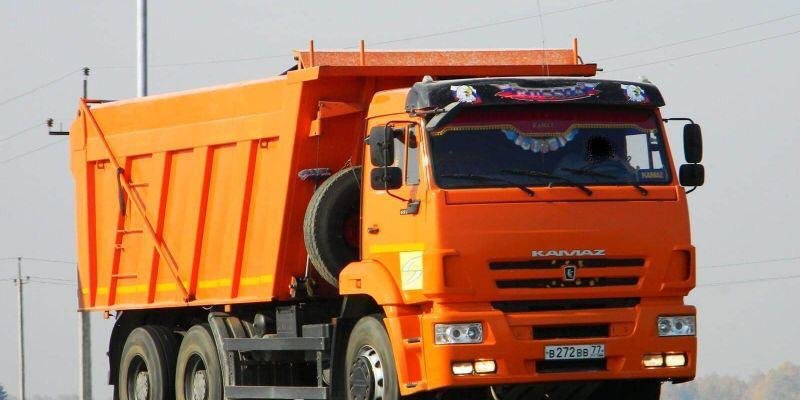 Доставка сыпучих материалов песок, щебень, грунт