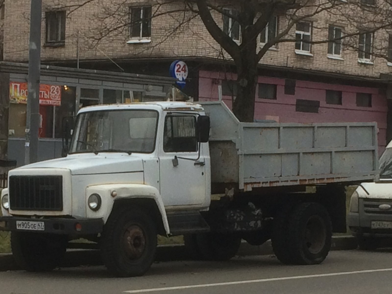 Вывоз мусора грузоперевозки