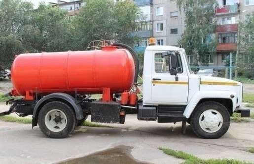 Откачка септика, ямы и колодца