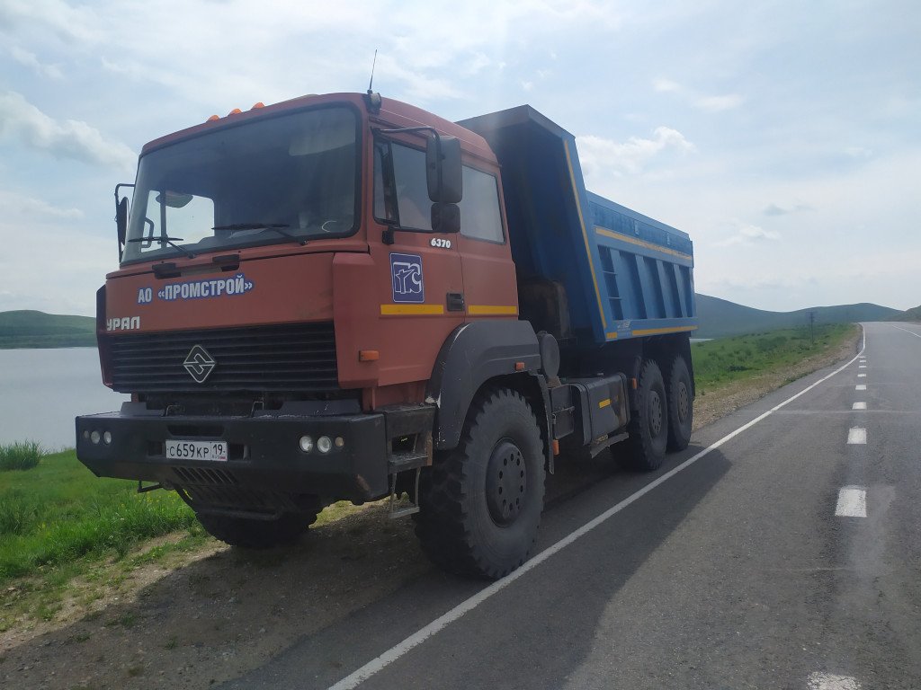 Услуги самосвала-вездехода от собственника