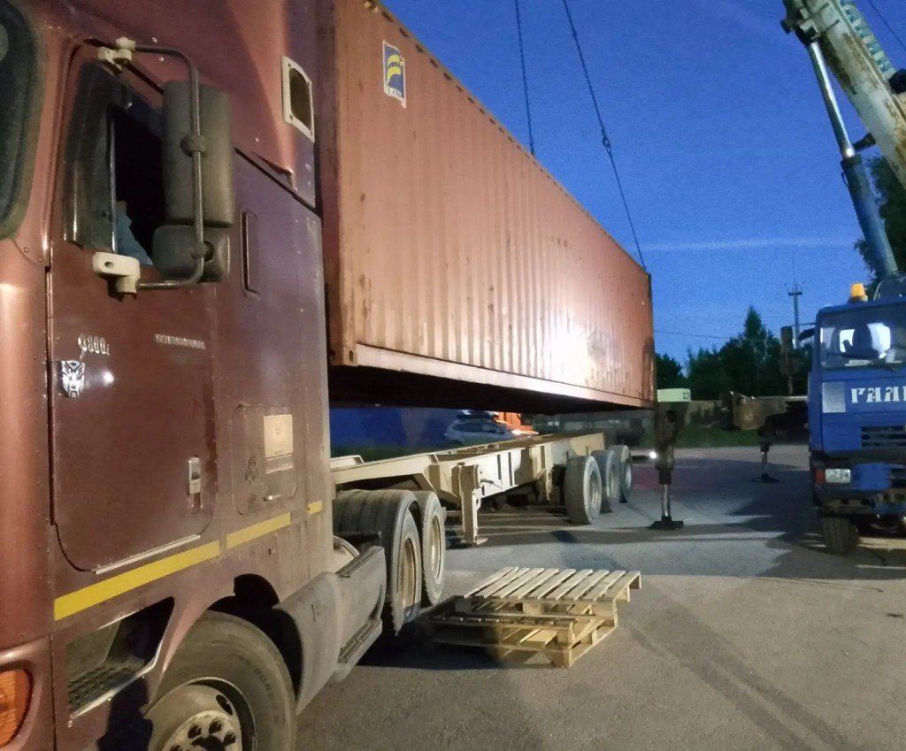 Кран в аренду 32 т есть 25 тонн