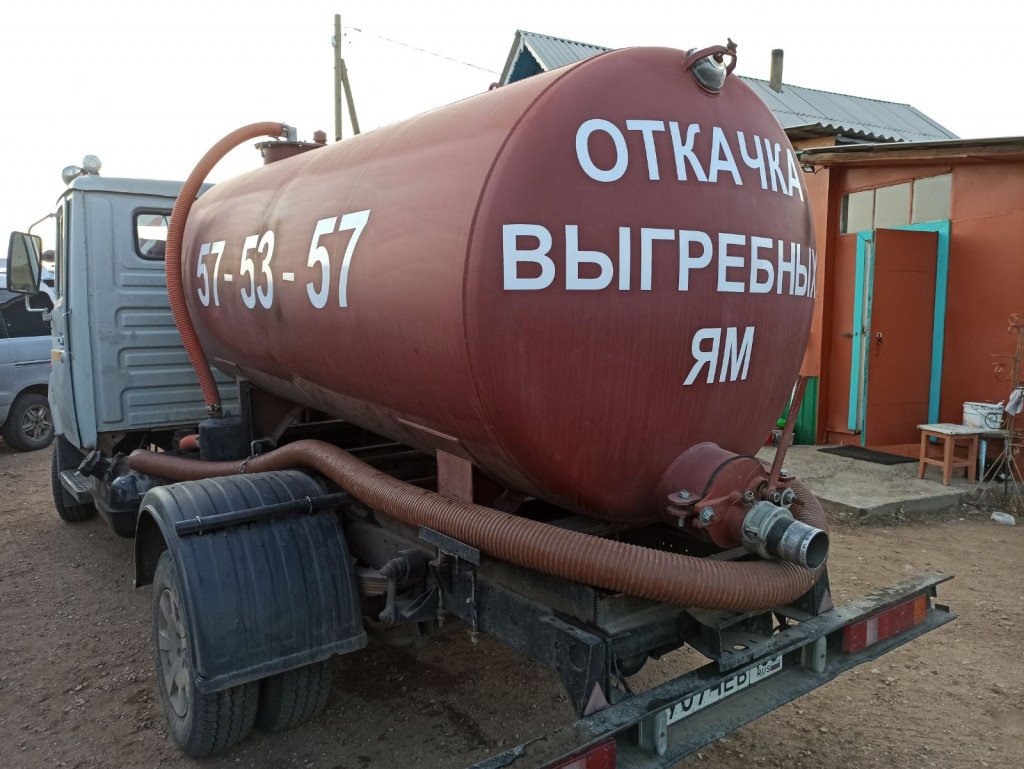 Откачка выгребных ям