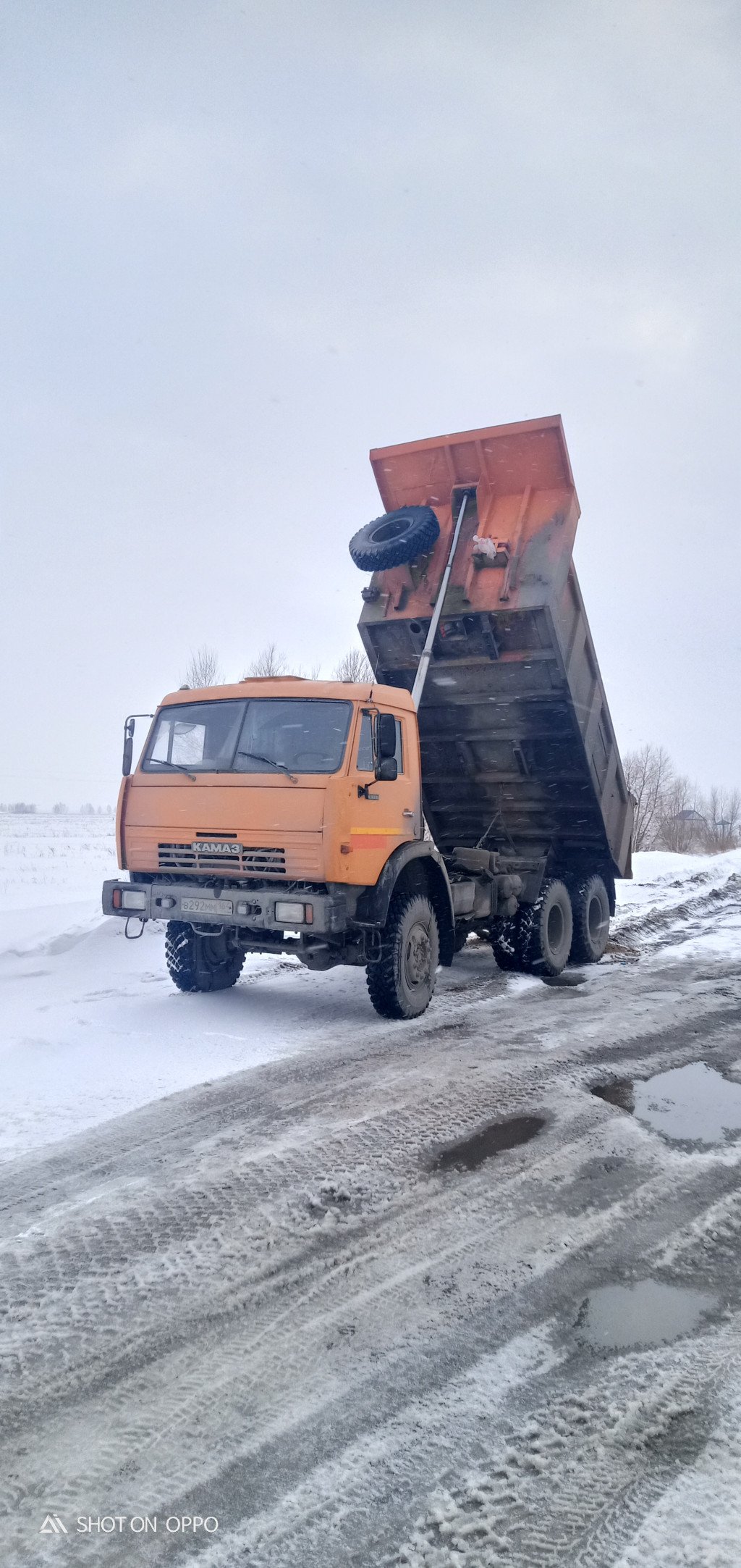 САМОСВАЛ ВЕЗДЕХОД 14 тонн. Услуги, аренда