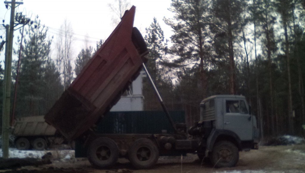 Аренда самосвала камаз 12 кубов в Тосно